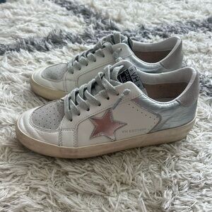 Vintage Havana sneakers 6.5